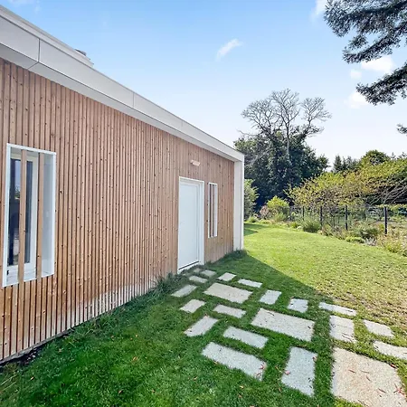 D'exception Avec Piscine A Merignac (Gironde)