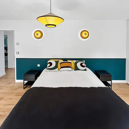 Villa Calme Avec Piscine Et A Proche Hopital Tram Et Parc D Activite