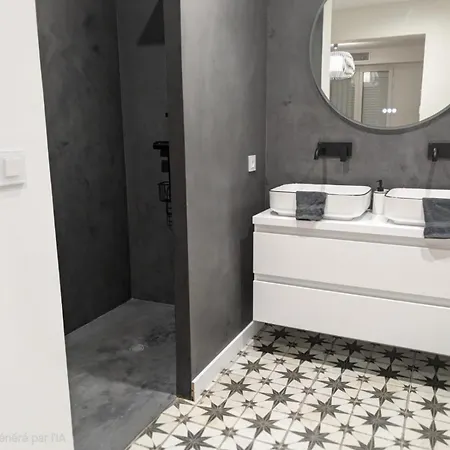 Calme Avec Piscine Et A Proche Hopital Tram Et Parc D Activite Merignac (Gironde)